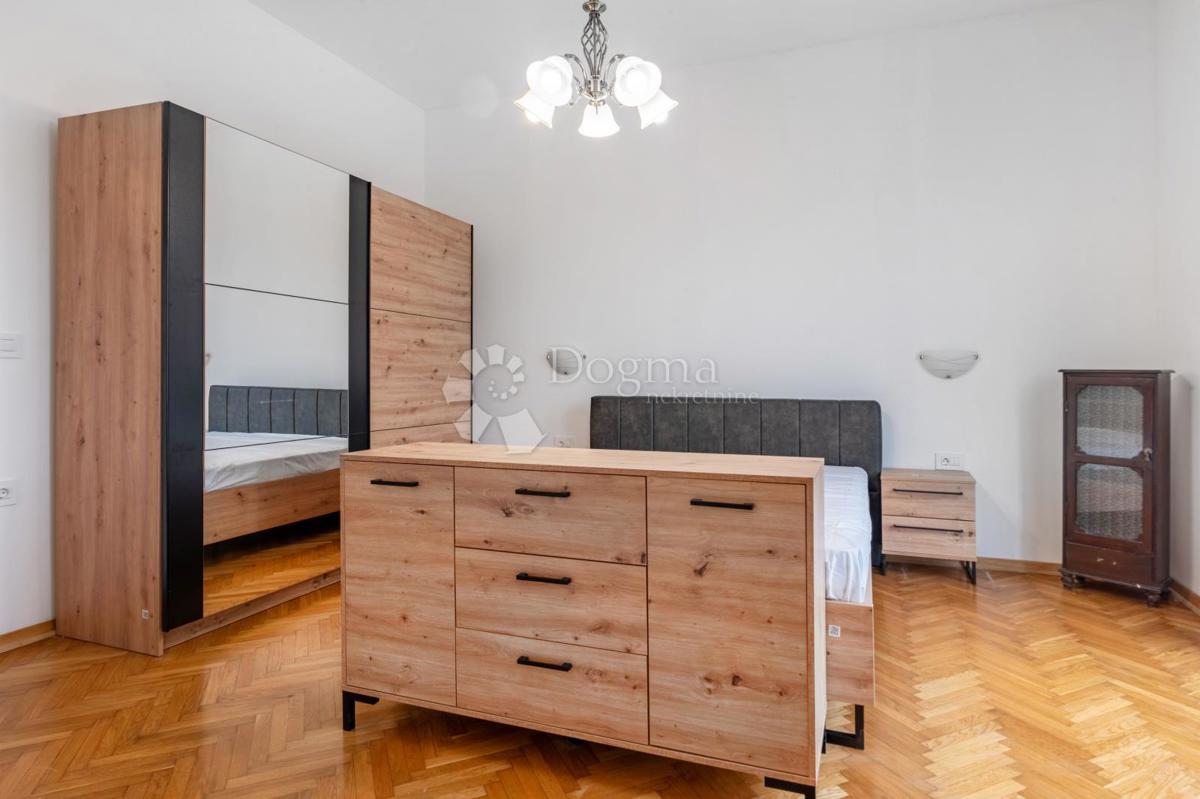 Allogio Centar, Rijeka, 107m2