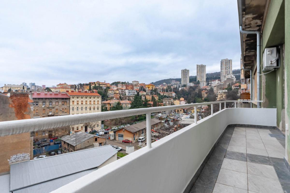Allogio Centar, Rijeka, 107m2