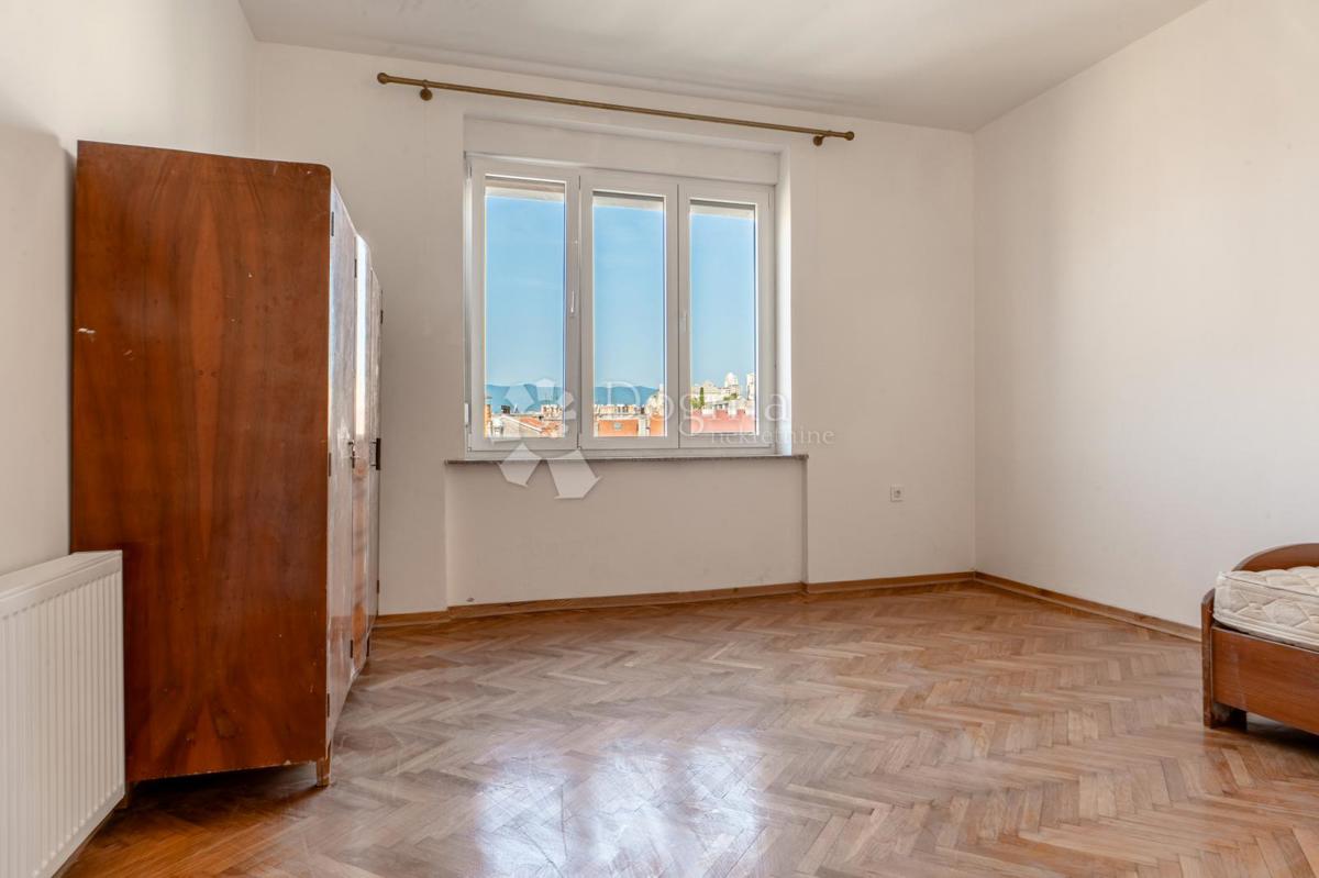 Allogio Centar, Rijeka, 107m2