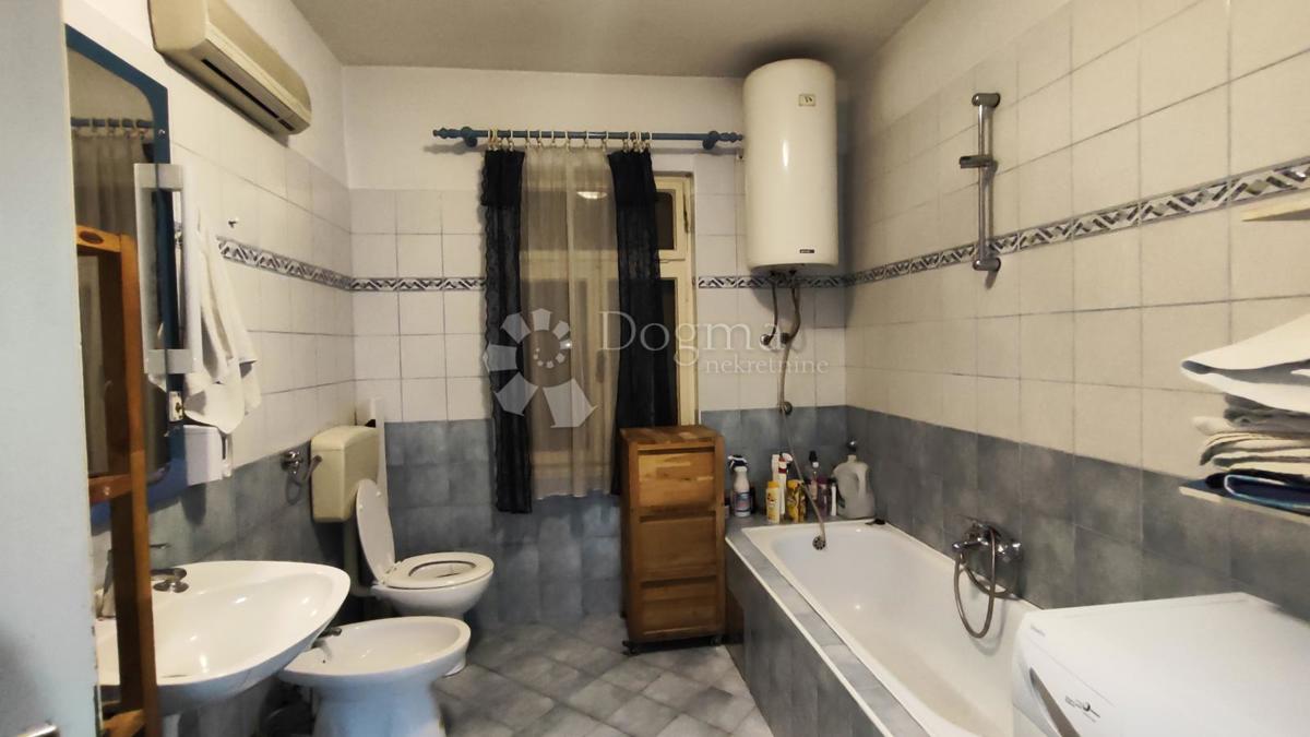 Casa Dražice, Jelenje, 203m2