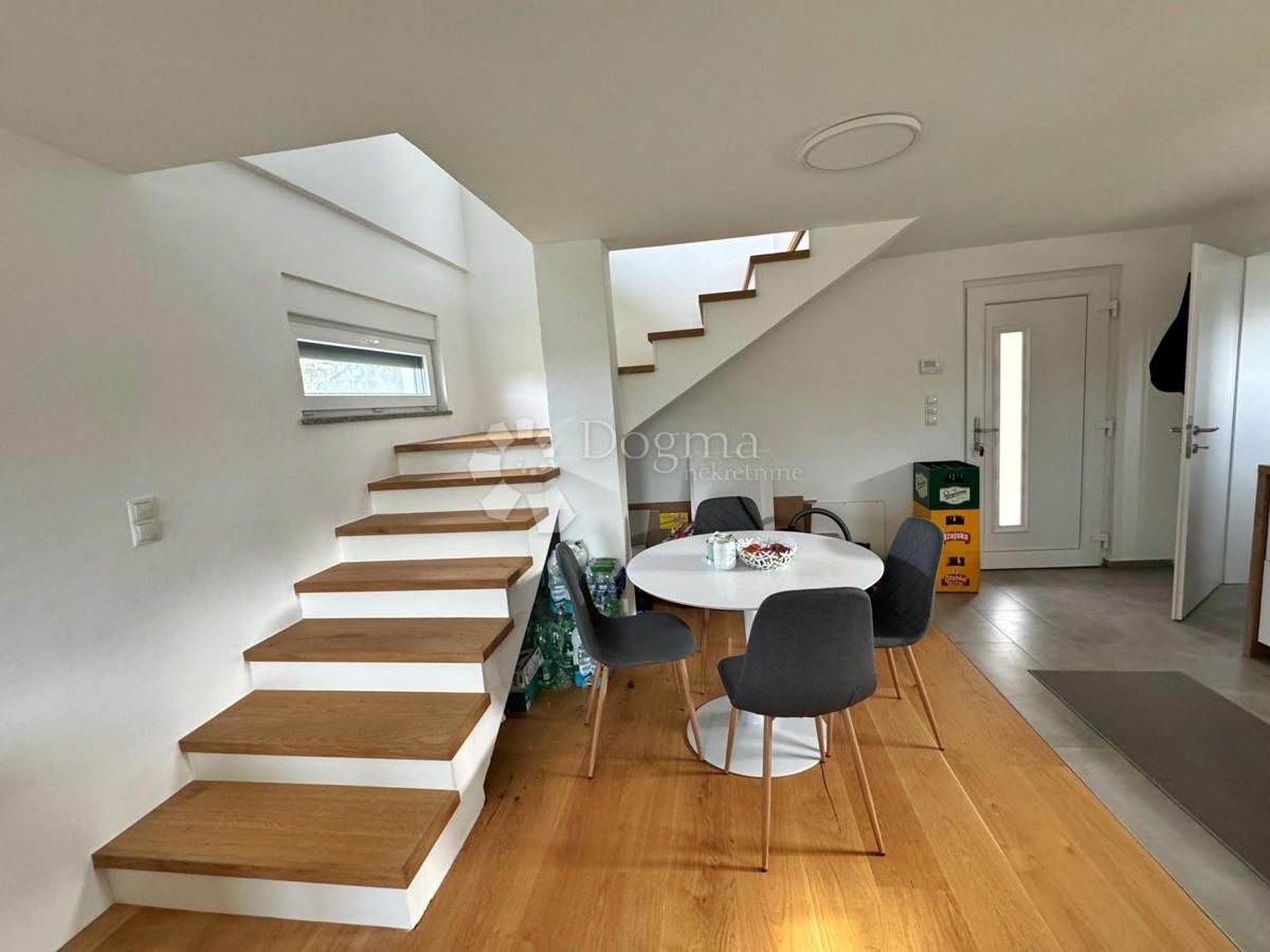 Casa Peroj, Vodnjan, 180m2