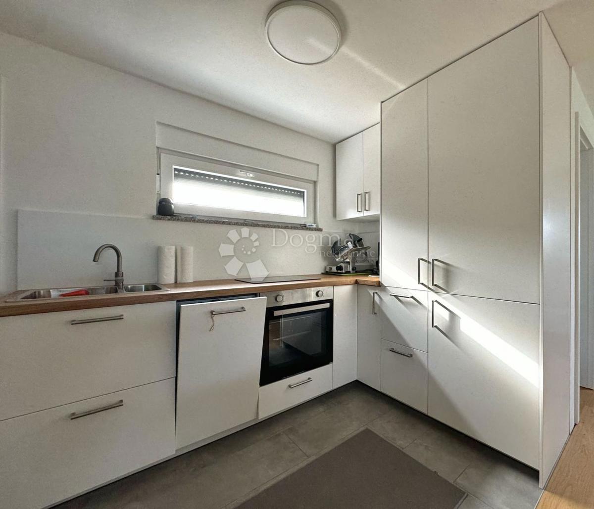 Casa Peroj, Vodnjan, 180m2