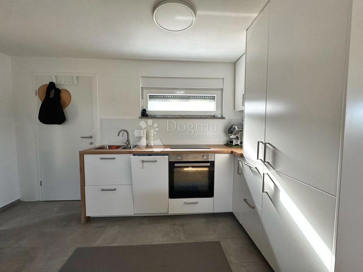 Casa Peroj, Vodnjan, 180m2