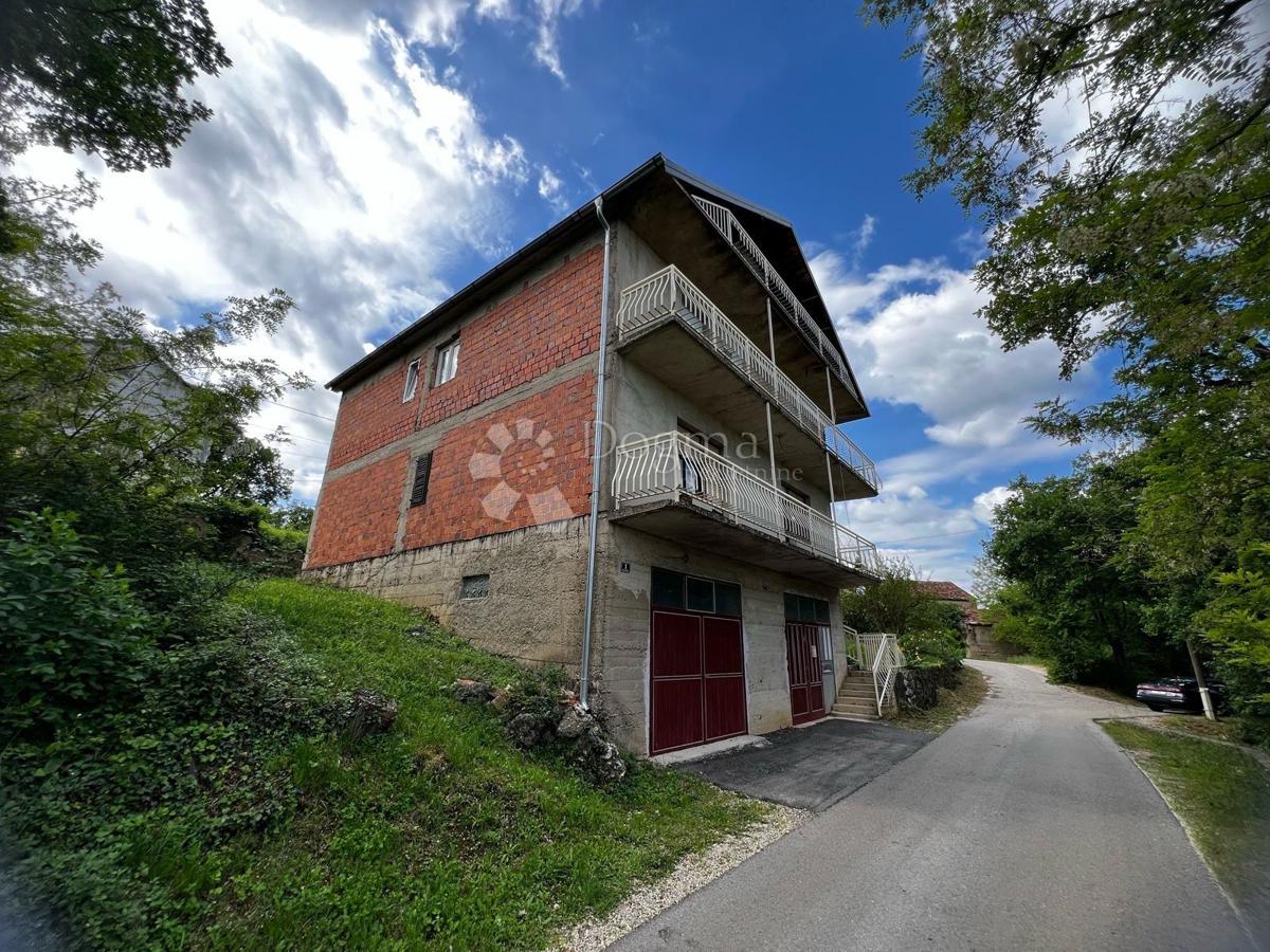 Casa Kninsko Polje, Knin, 230m2