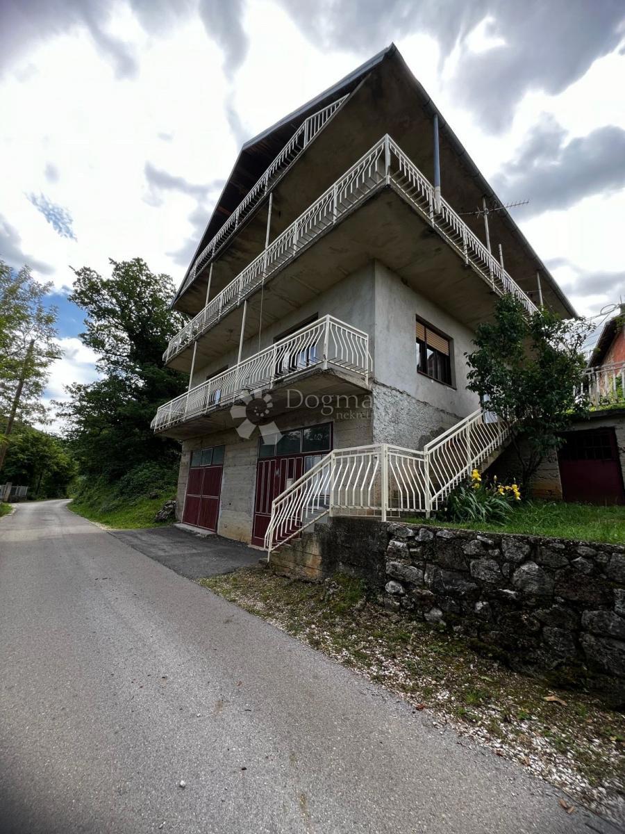 Casa Kninsko Polje, Knin, 230m2