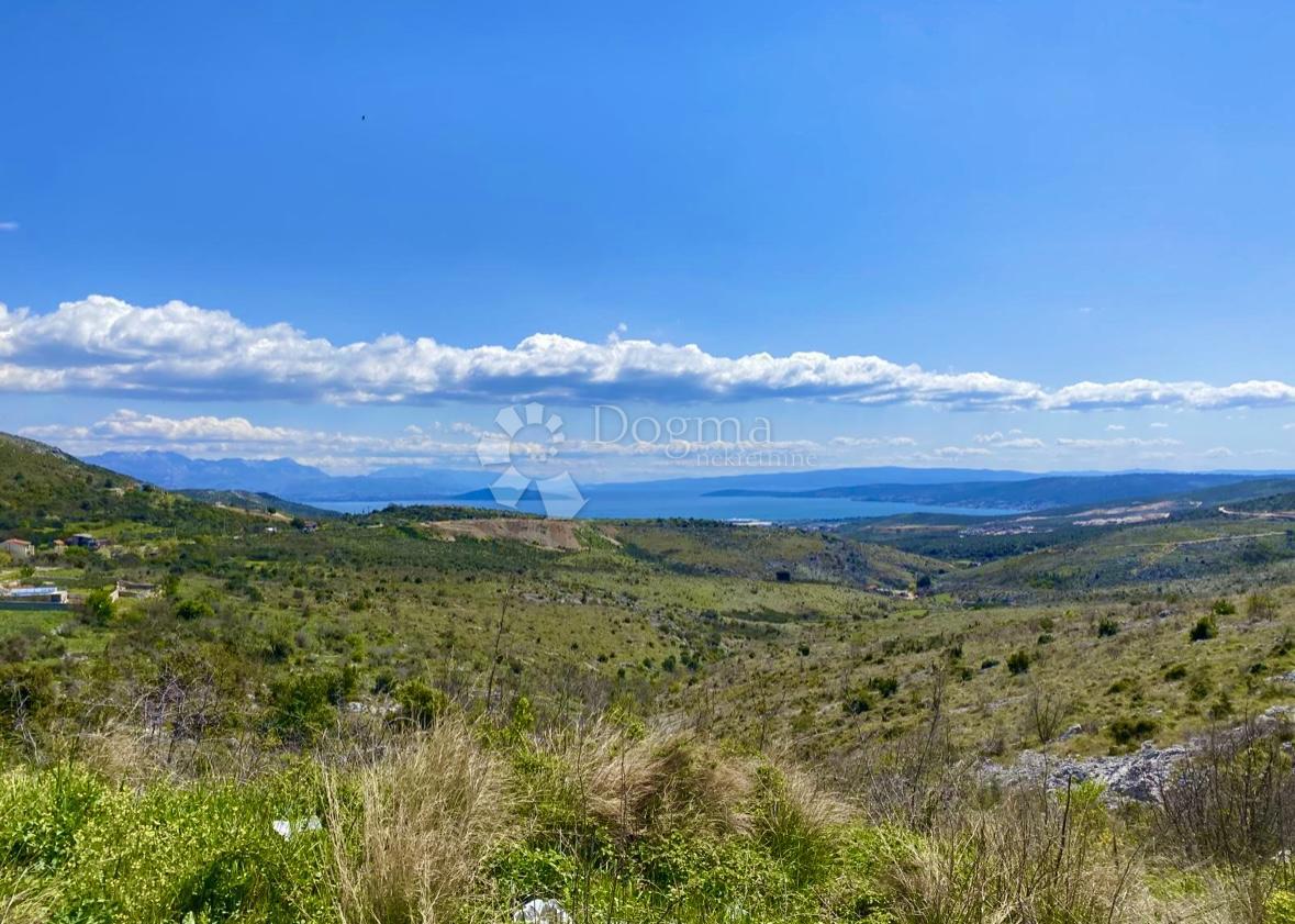 Locale commerciale Plano, Trogir - Okolica, 5.548m2