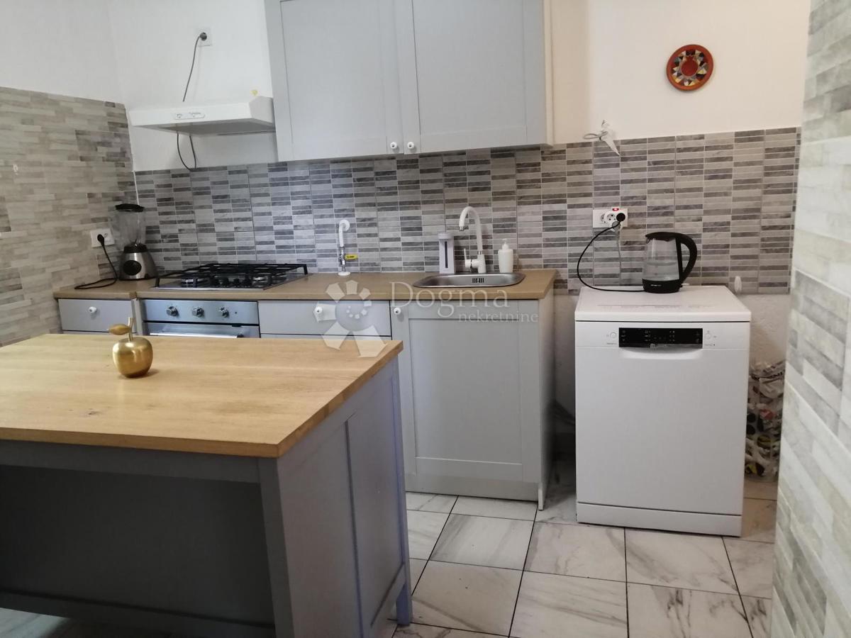 Casa Hum Zabočki, Zabok, 255m2