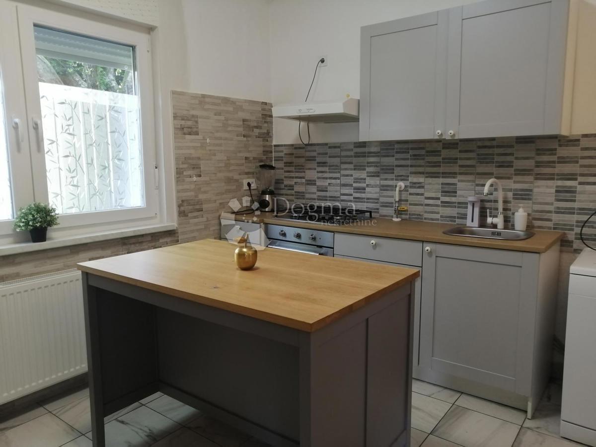 Casa Hum Zabočki, Zabok, 255m2