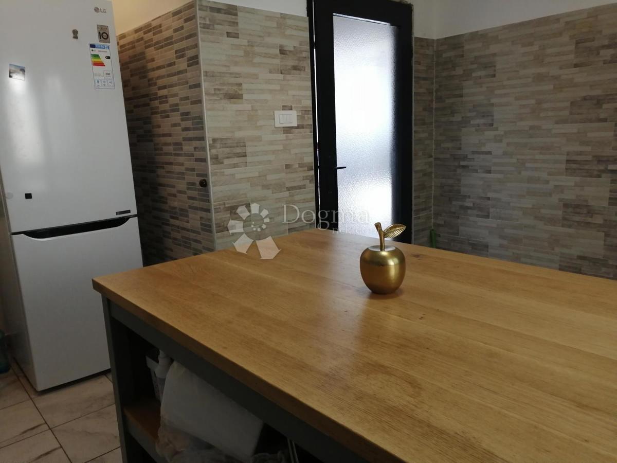 Casa Hum Zabočki, Zabok, 255m2