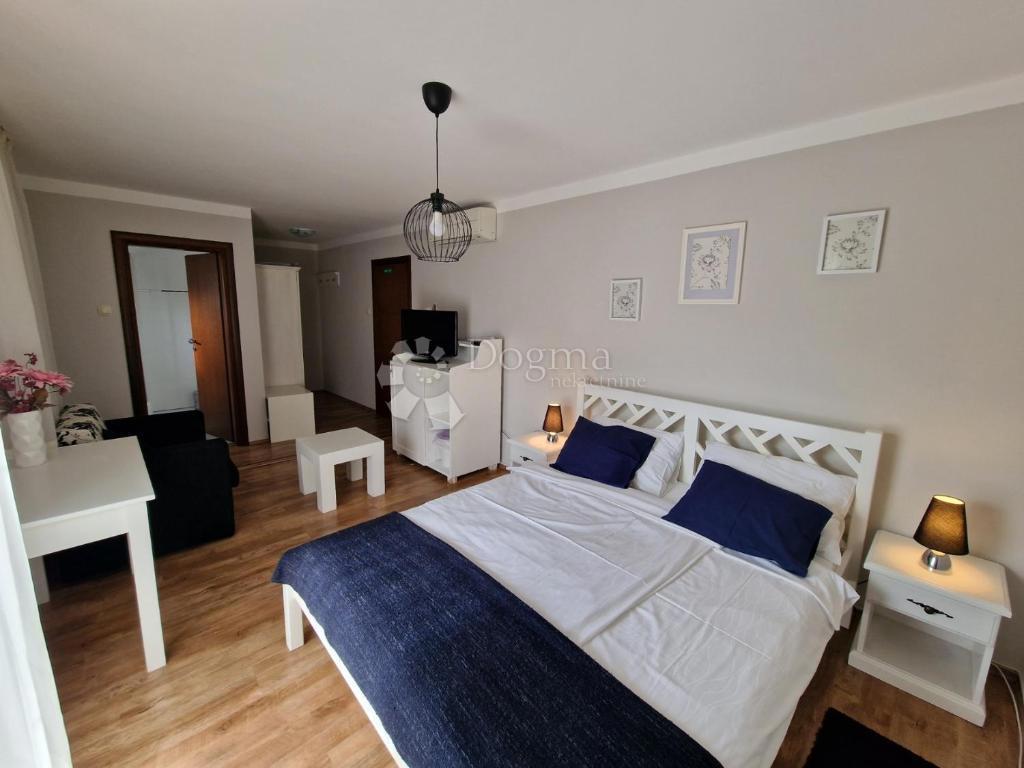 Allogio Crikvenica, 100m2