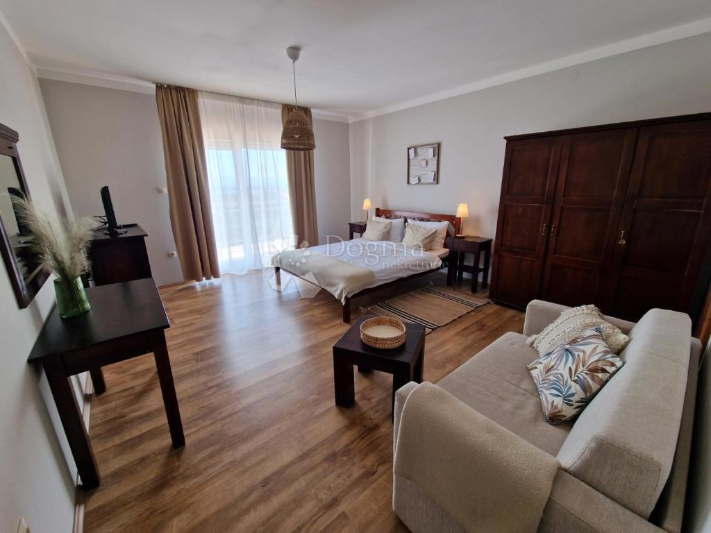 Allogio Crikvenica, 100m2