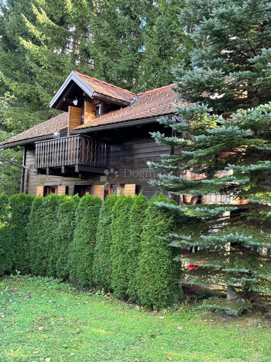 Casa Čujića Krčevina, Plitvička Jezera, 200m2