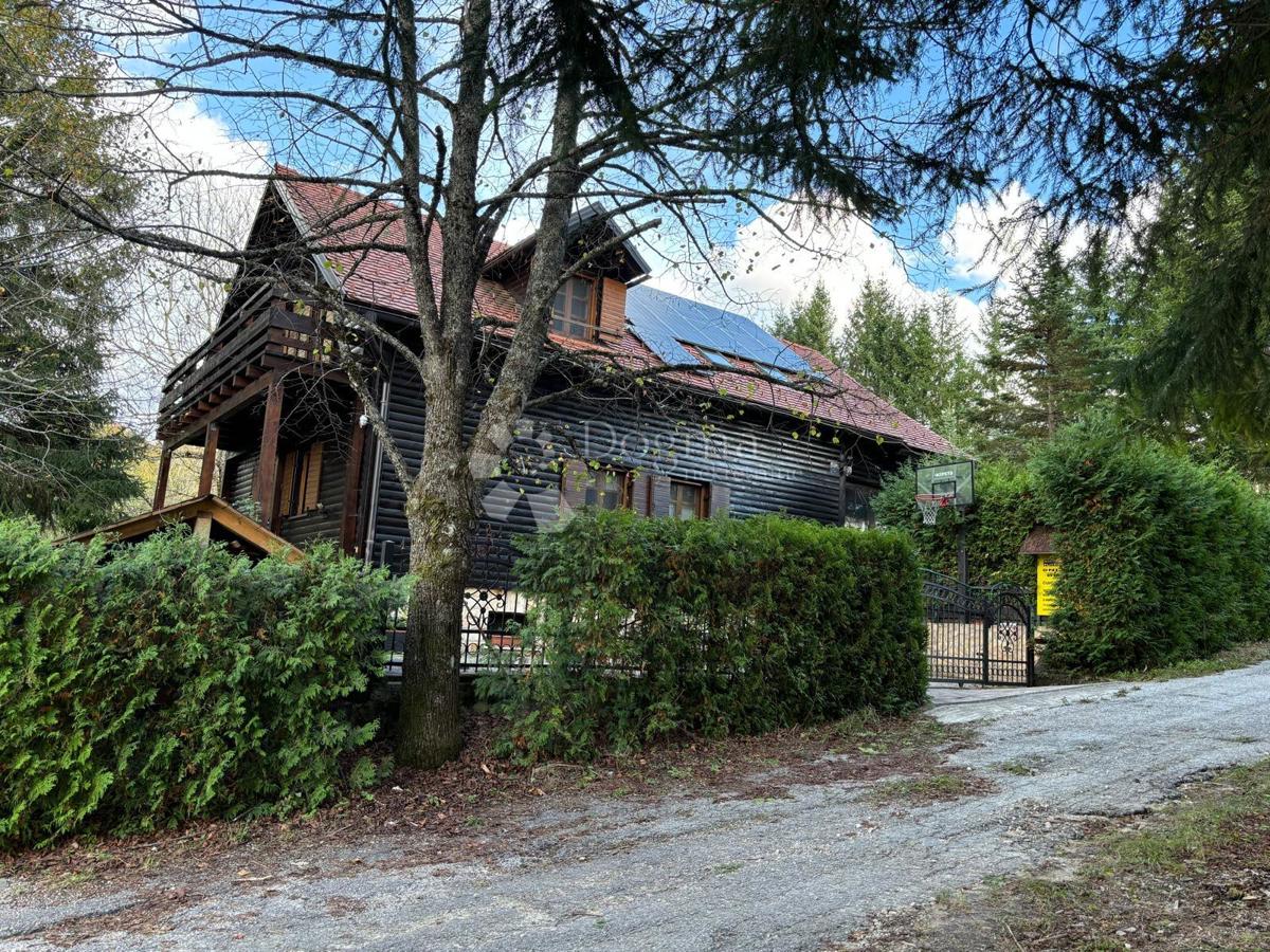 Casa Čujića Krčevina, Plitvička Jezera, 200m2