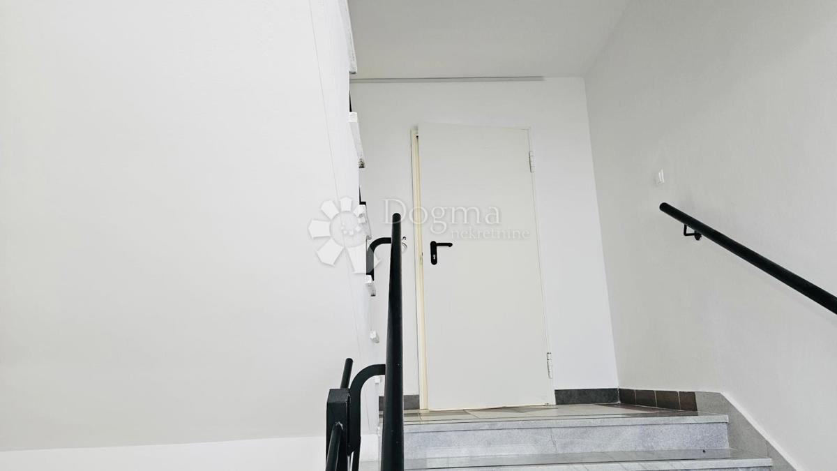 Casa Soblinec, Sesvete, 300m2