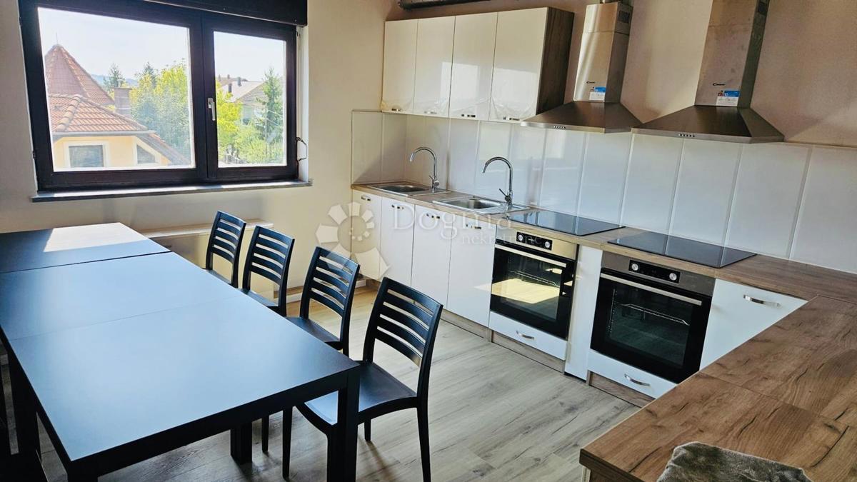 Casa Soblinec, Sesvete, 300m2