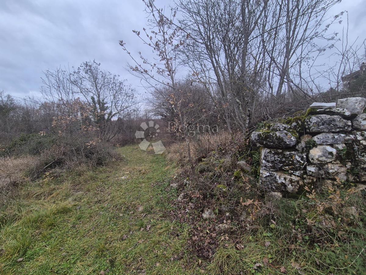 Terreno edificabile ad uso residenziale