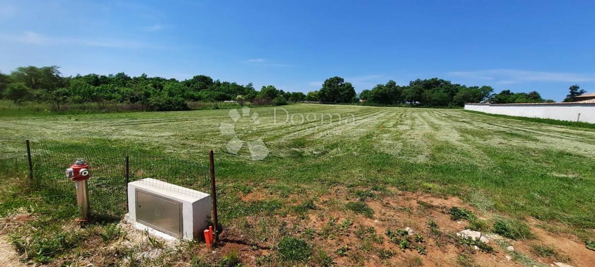 Terreno edificabile Barban, 760m2