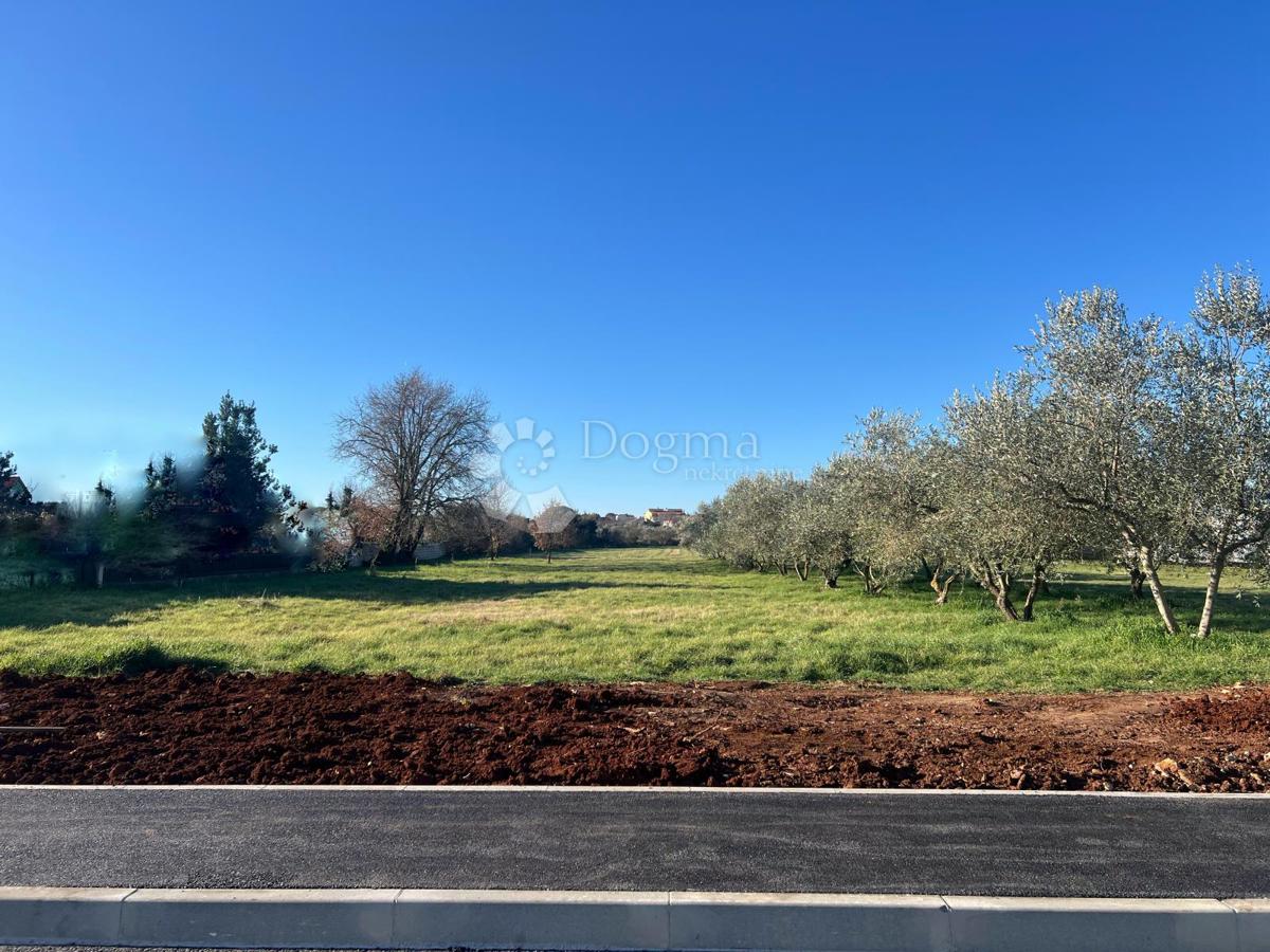 Terreno edificabile Štinjan, Pula, 2.300m2