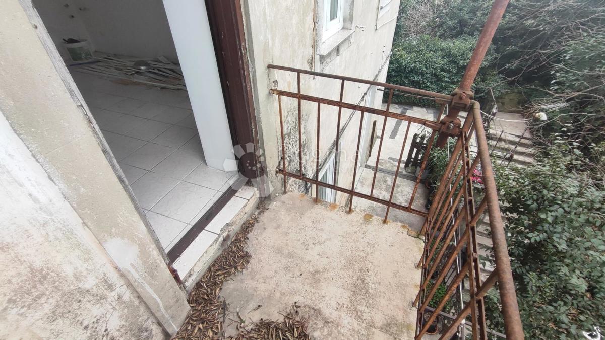 Locale commerciale Zamet, Rijeka, 28m2