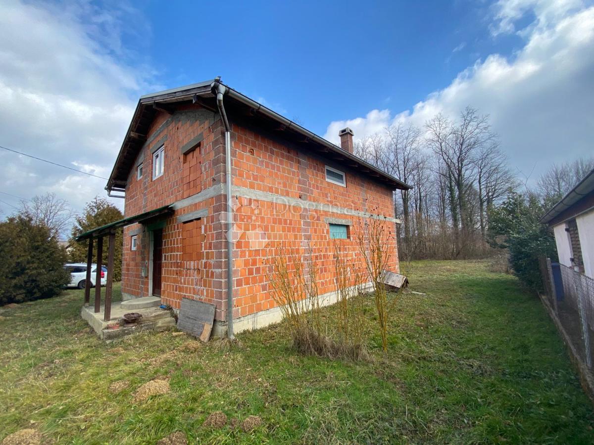 Casa Bratina, Pisarovina, 175m2