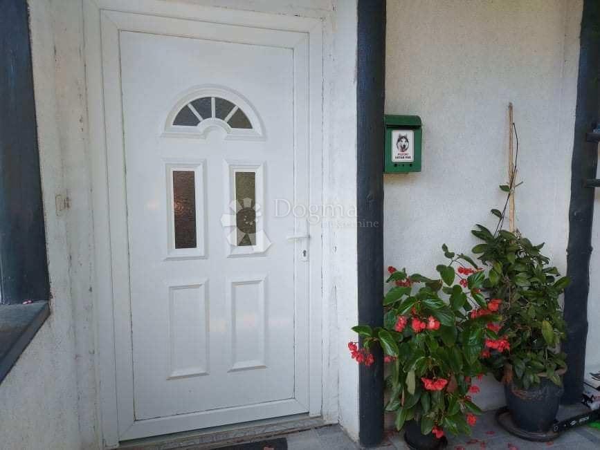 Casa Moravice, Vrbovsko, 192m2