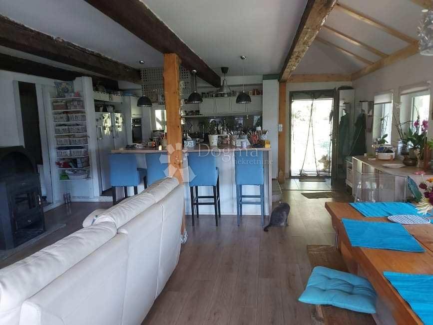 Casa Moravice, Vrbovsko, 192m2