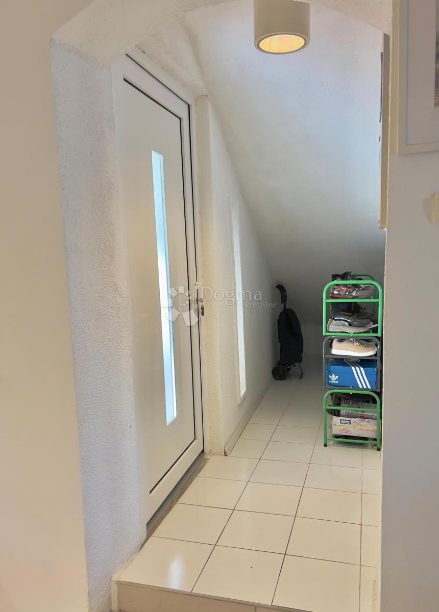 Allogio Baldekin, Šibenik, 69,20m2