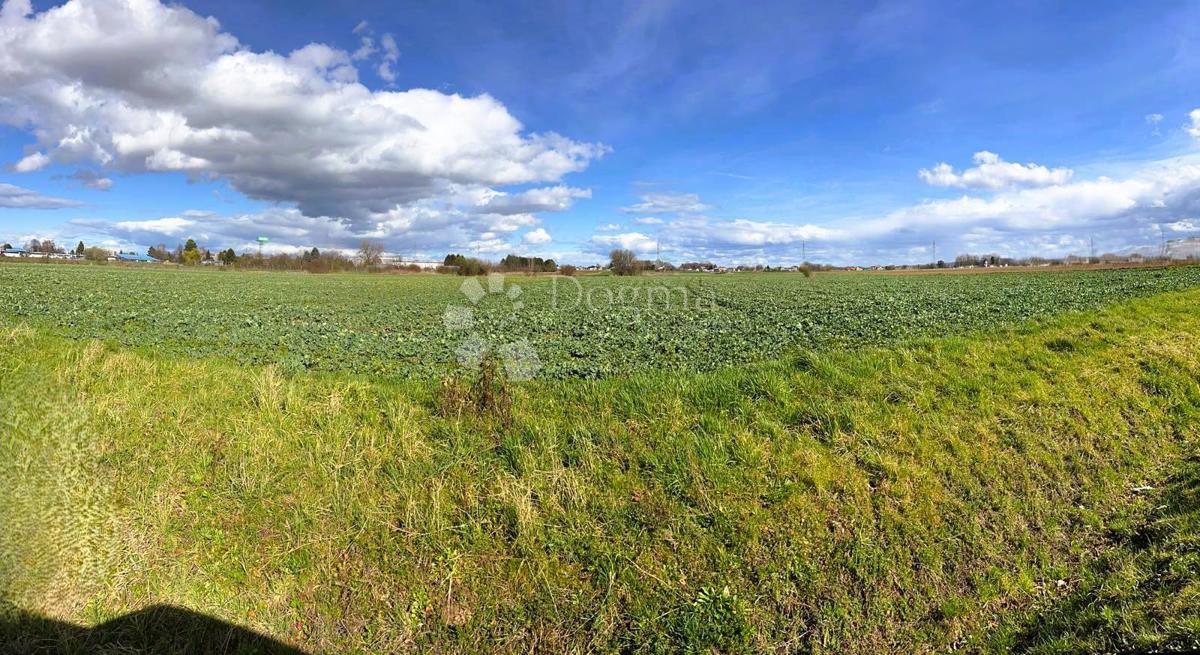 Terreno edificabile Brezje, Varaždin, 14.261m2