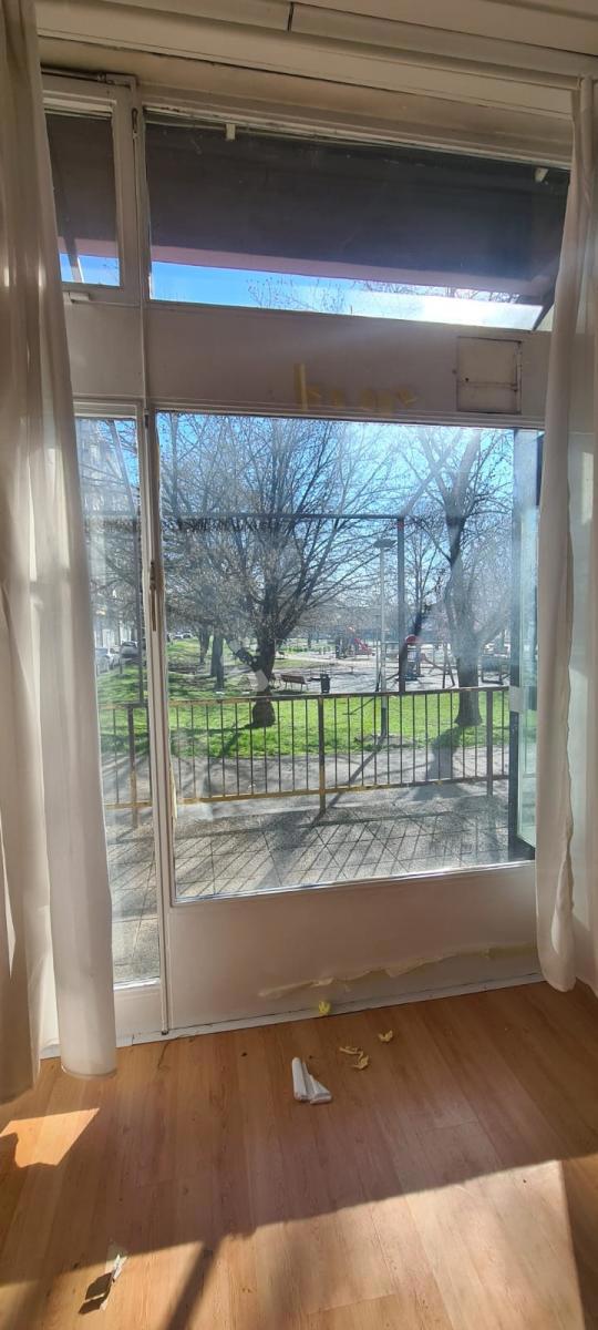 Locale commerciale Donja Dubrava, 46m2