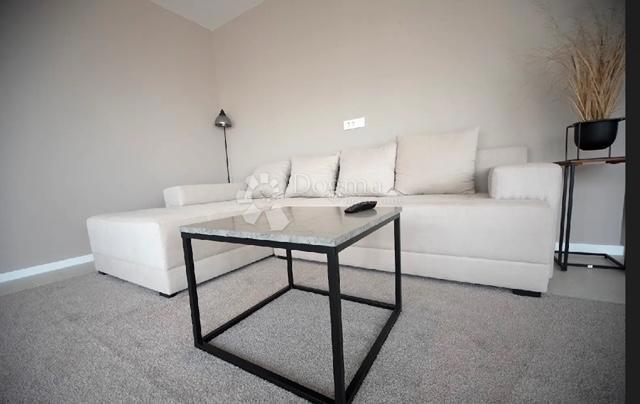 Allogio Crikvenica, 112m2