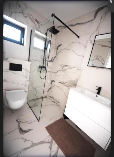 Allogio Crikvenica, 112m2