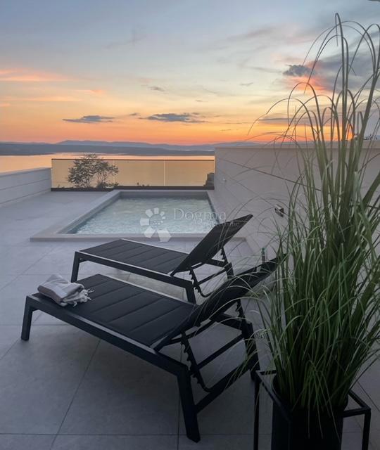 Allogio Crikvenica, 112m2