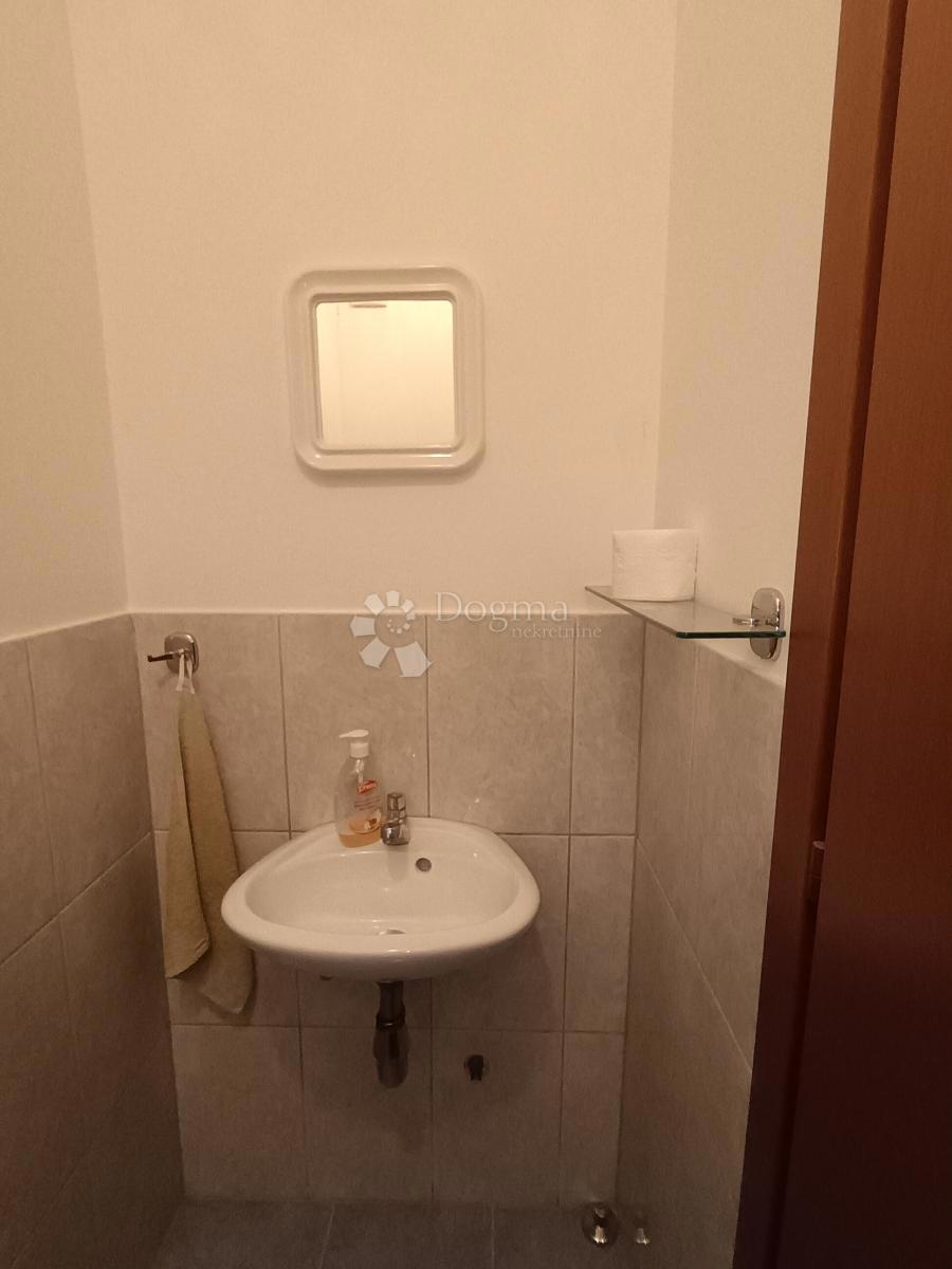 Allogio Brodarica, Split, 103m2