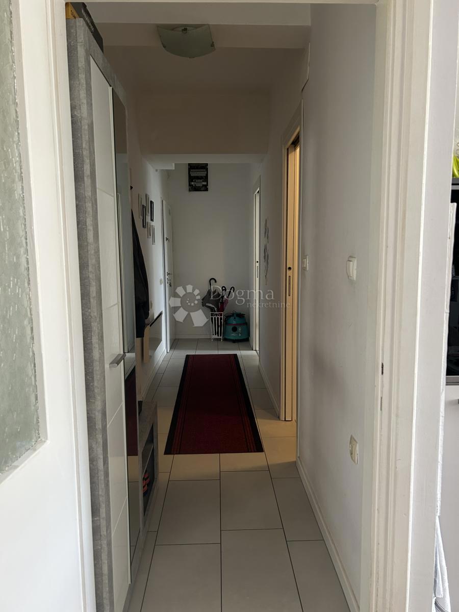 Allogio Pećine, Rijeka, 45,60m2