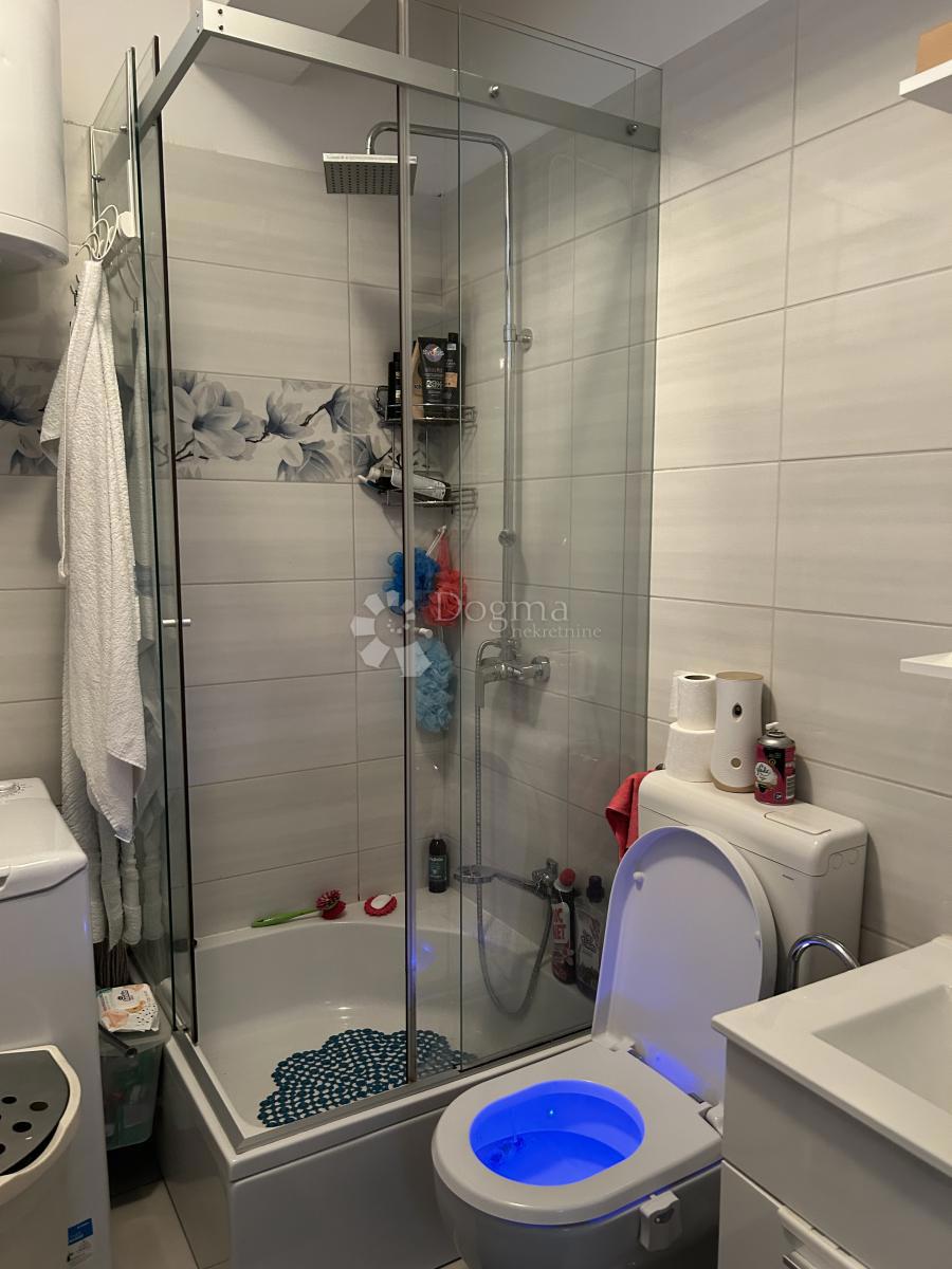 Allogio Pećine, Rijeka, 45,60m2