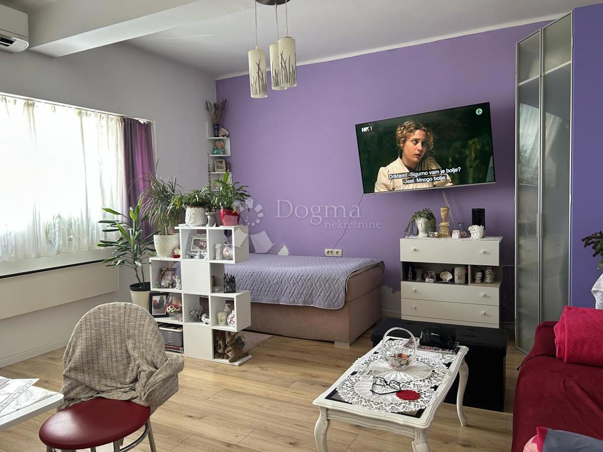 Allogio Pećine, Rijeka, 45,60m2