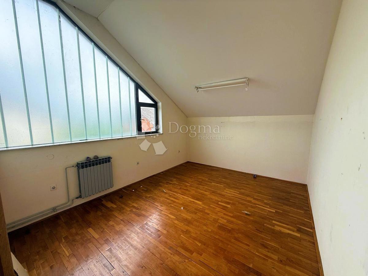 Locale commerciale Donji Vidovec, 622,58m2