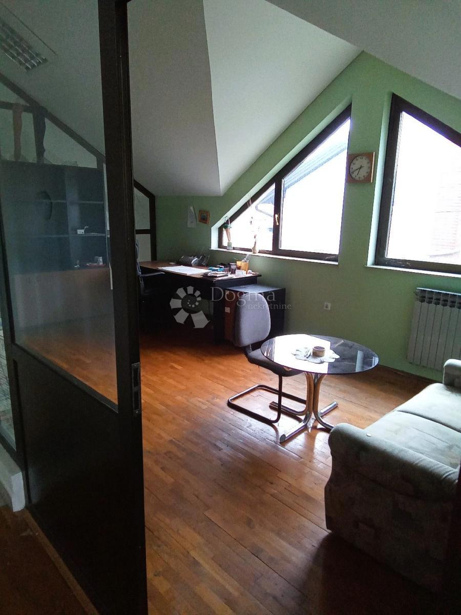 Locale commerciale Donji Vidovec, 622,58m2