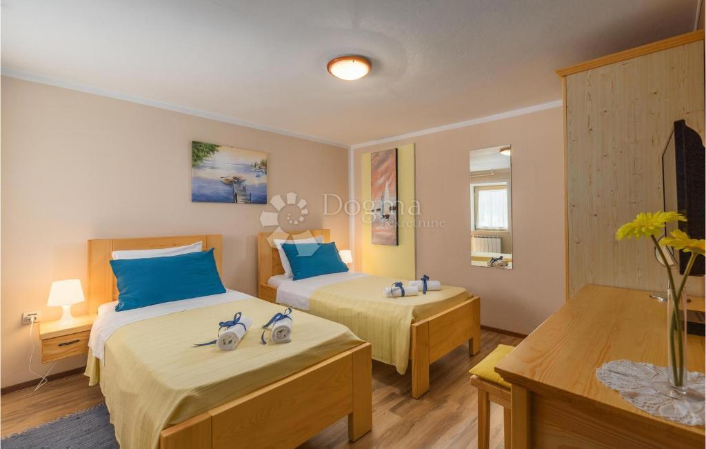 Casa Kaštel, Buje, 597m2