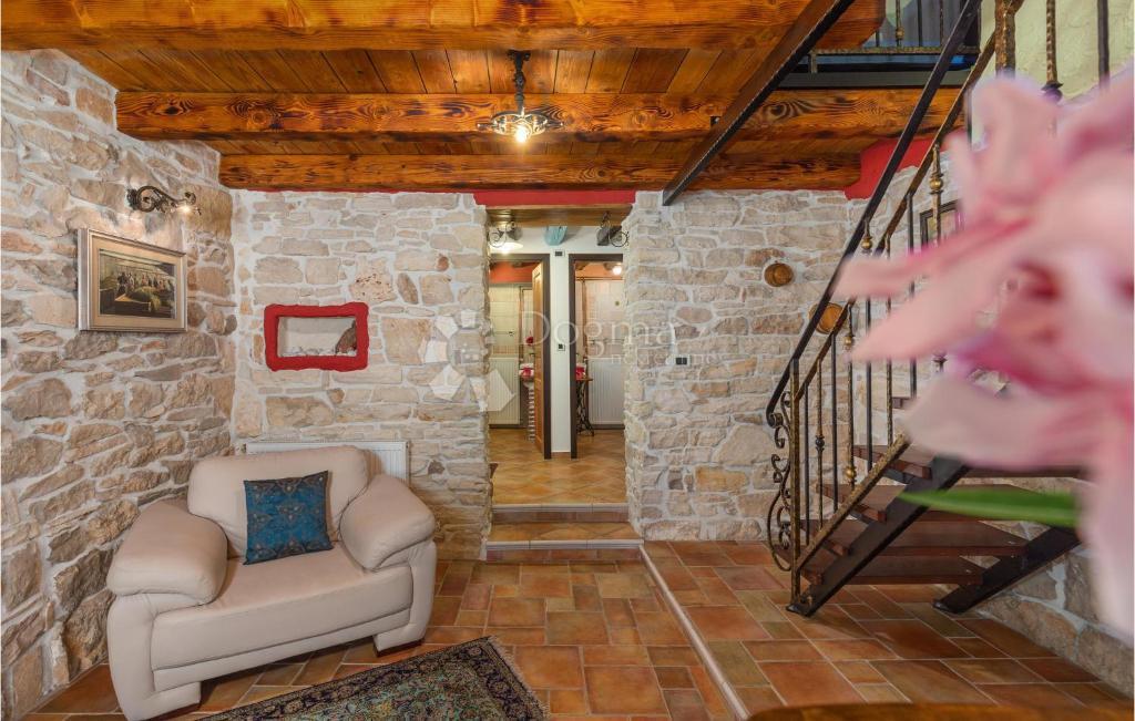 Casa Kaštel, Buje, 597m2