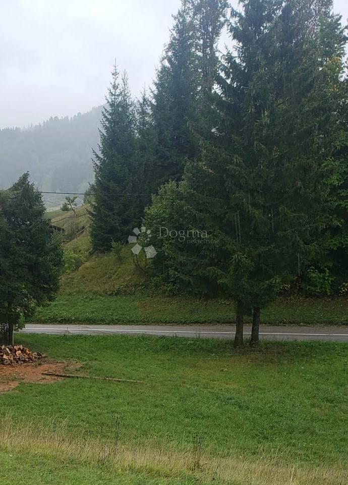 Terreno edificabile Stari Laz, Ravna Gora, 1.113m2