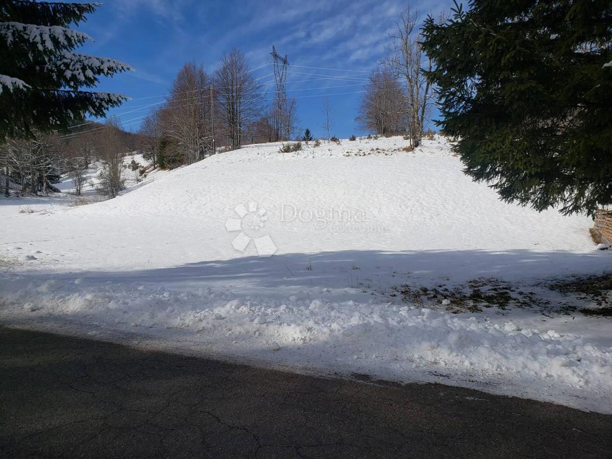 Terreno edificabile Stari Laz, Ravna Gora, 1.113m2