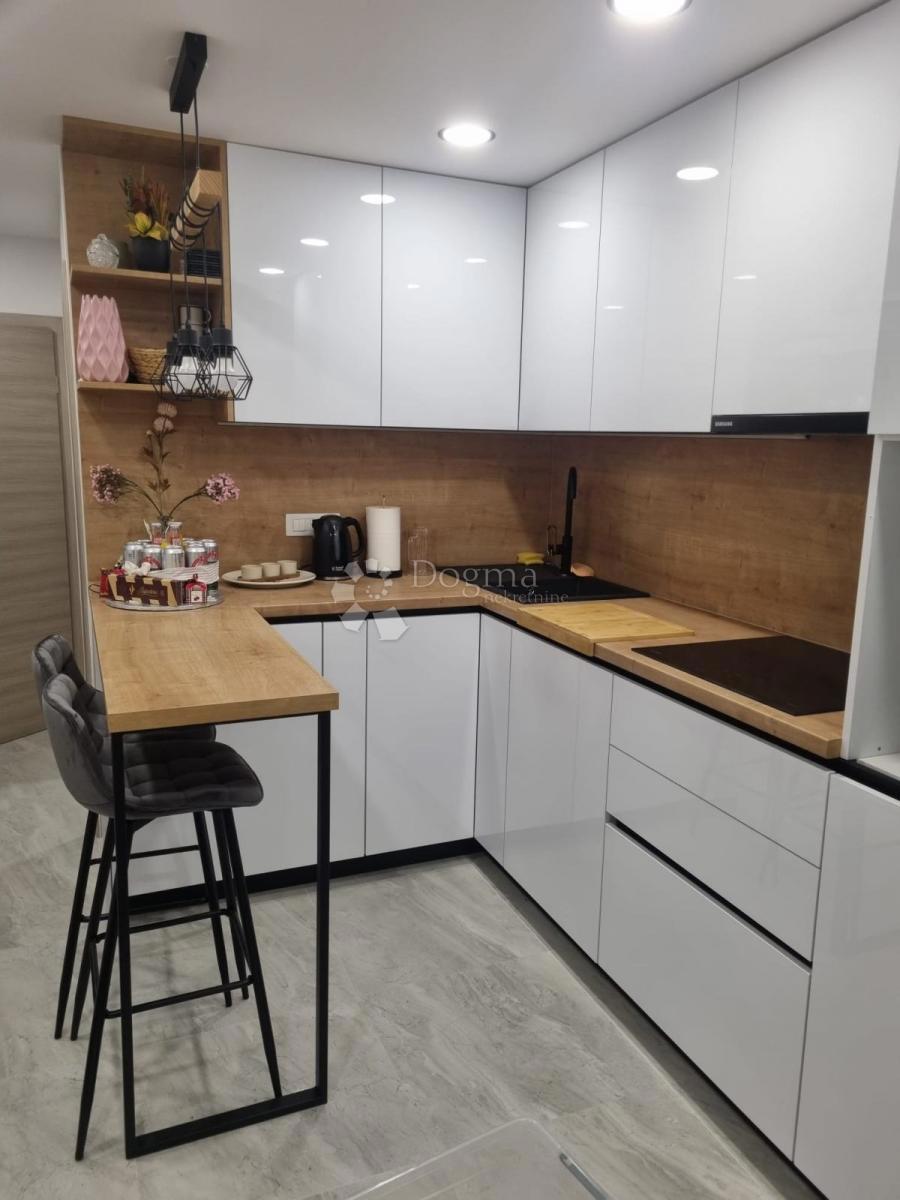 Allogio Grad, Split, 68m2