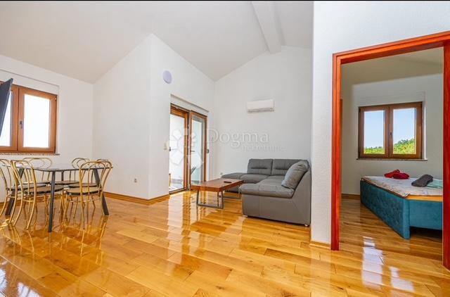 Casa Crikvenica, 648m2