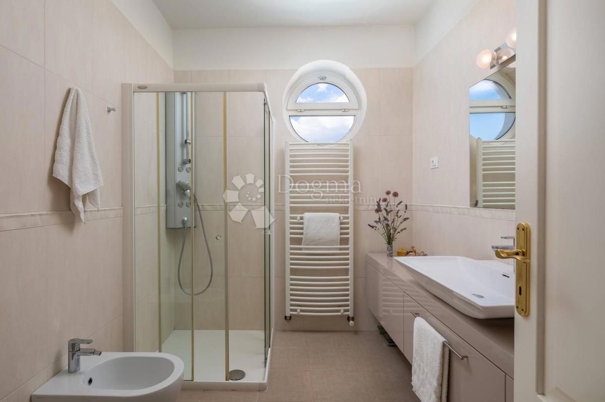 Lux Villa a Vodice, 377m2