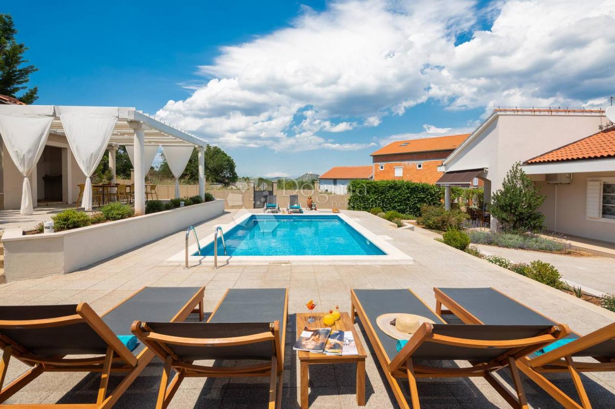 Lux Villa a Vodice, 377m2