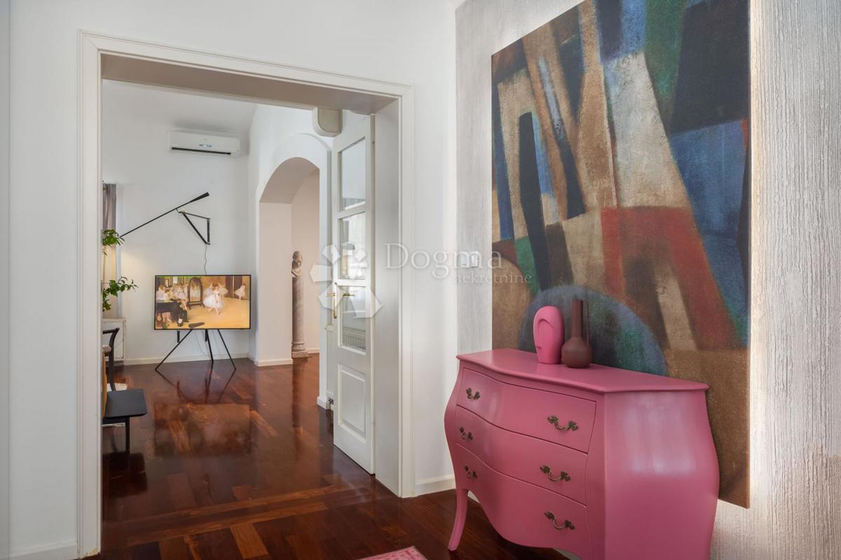 Lux Villa a Vodice, 377m2