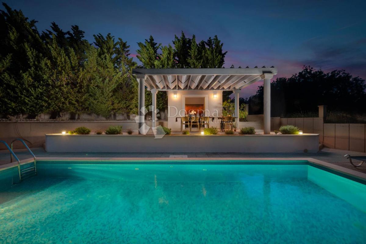 Lux Villa a Vodice, 377m2