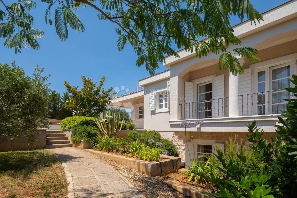Lux Villa a Vodice, 377m2