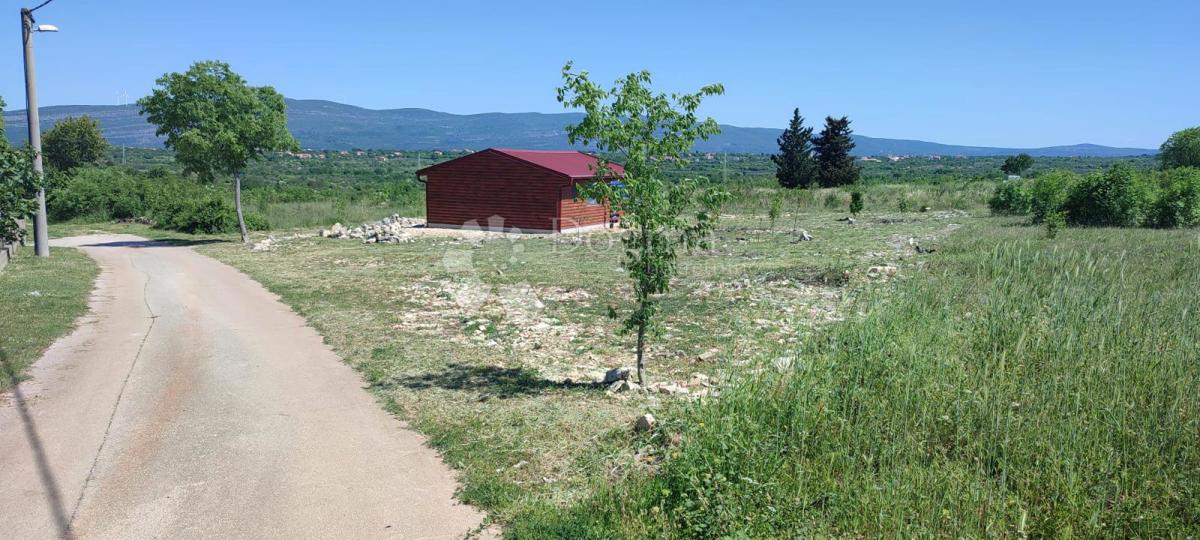 Terreno edificabile Pridraga, Novigrad, 734m2